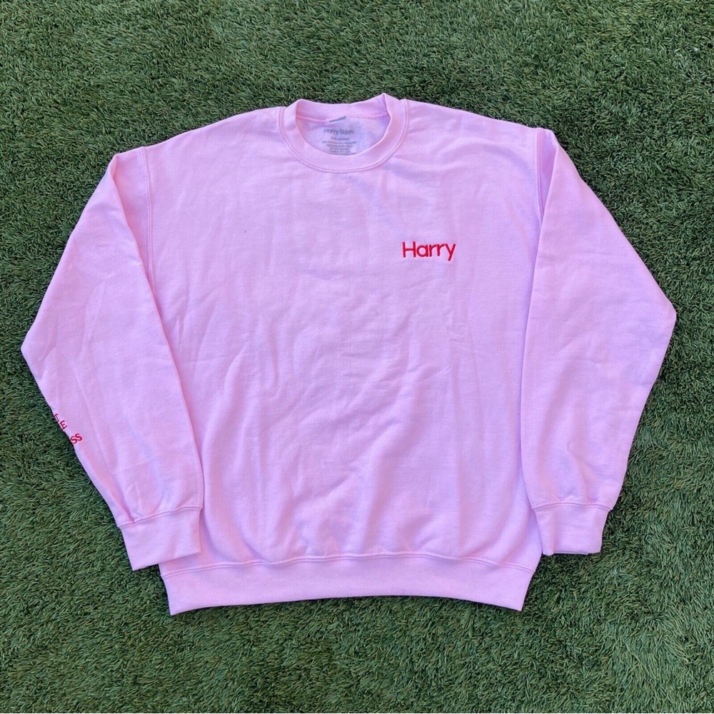 New! Official HARRY STYLES HS Treat People with Kindness Crewneck Sweater Shirt